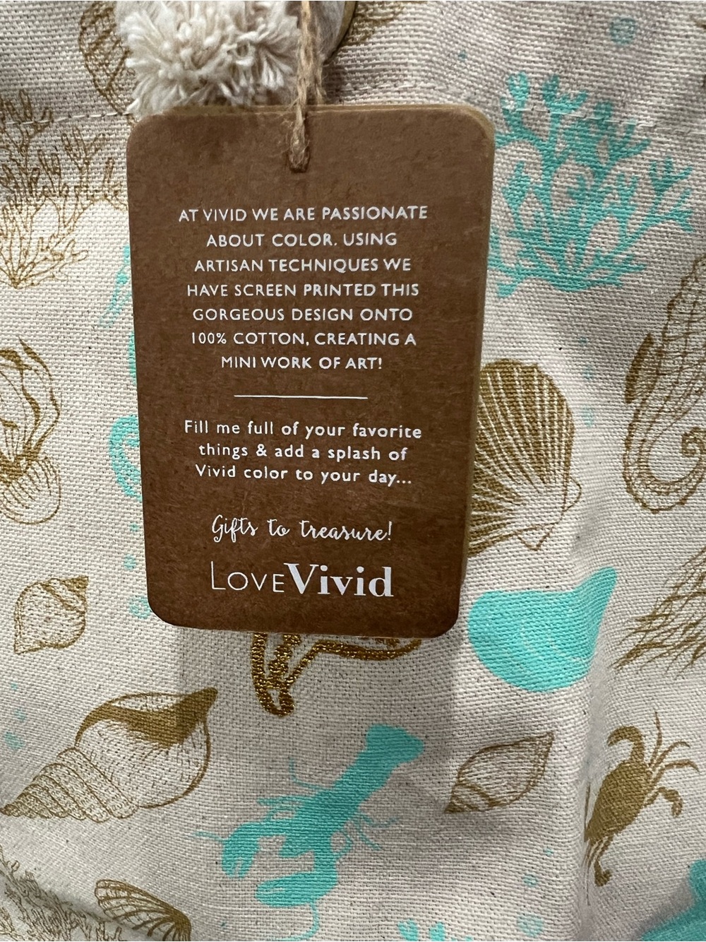 BNWT Love Bivid Seashell Print Beach Tote in Aqua Cream and Gold - Picture 2 of 7